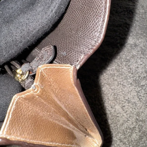 Coach Gold Women's Wristlet | Flawed see photos - Picture 13 of 14